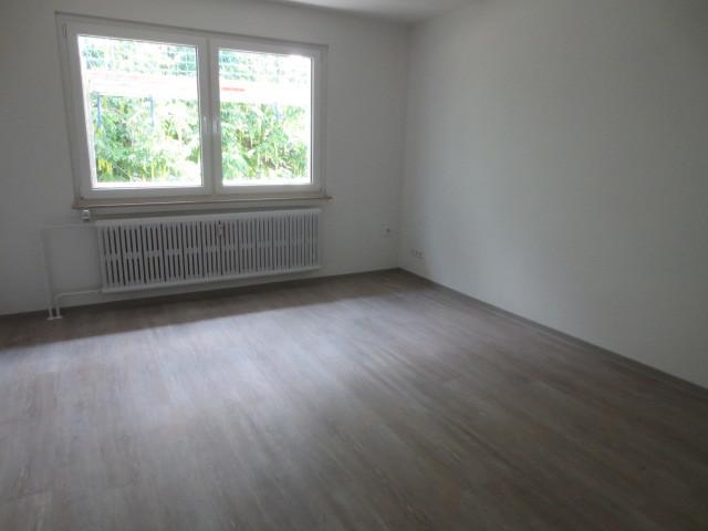 Etagenwohnung Dortmund Scharnhorst - 3.5 Zimmer, 68 m&sup2;, 648&euro; | Angebot:25881115
