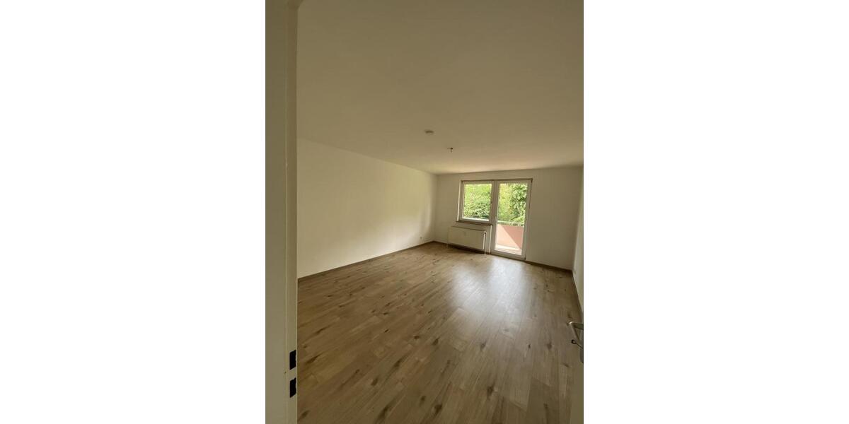 Etagenwohnung Plettenberg - 3 Zimmer, 67 m&sup2;, 399&euro; | Angebot:22355636