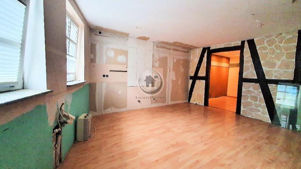 Etagenwohnung Iserlohn - 4.5 Zimmer, 150 m&sup2;, 1.190&euro; | Angebot:26640319