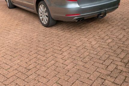 Skoda Superb 297.000 km 5.500 &euro; Altena 58762