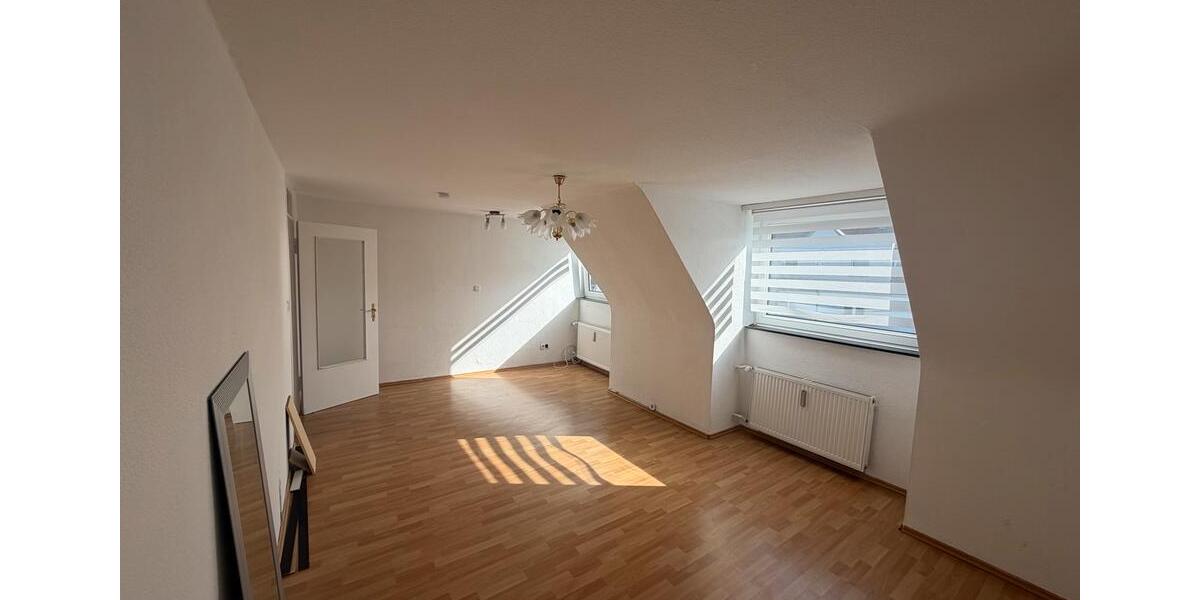 Dachgeschoßwohnung Witten Heven - 2.5 Zimmer, 60 m&sup2;, 720&euro; | Angebot:25903172