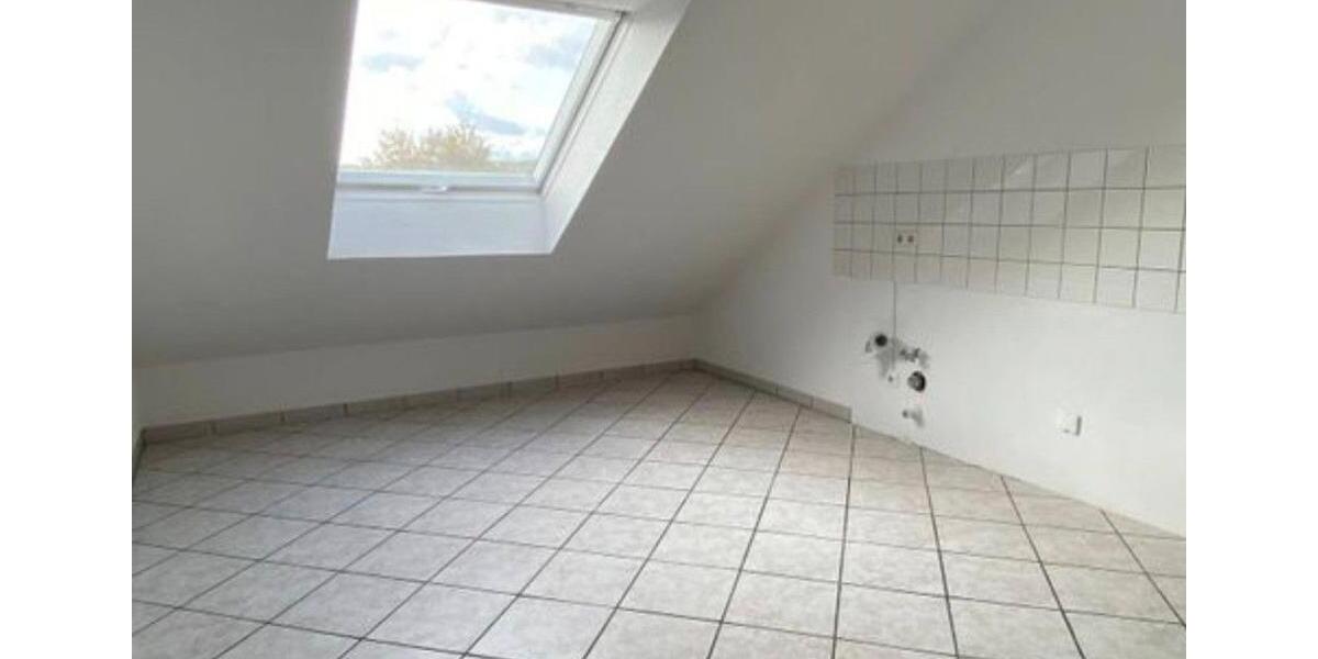 Dachgeschoßwohnung Arnsberg Obereimer - 3 Zimmer, 82 m&sup2;, 640&euro; | Angebot:24854734