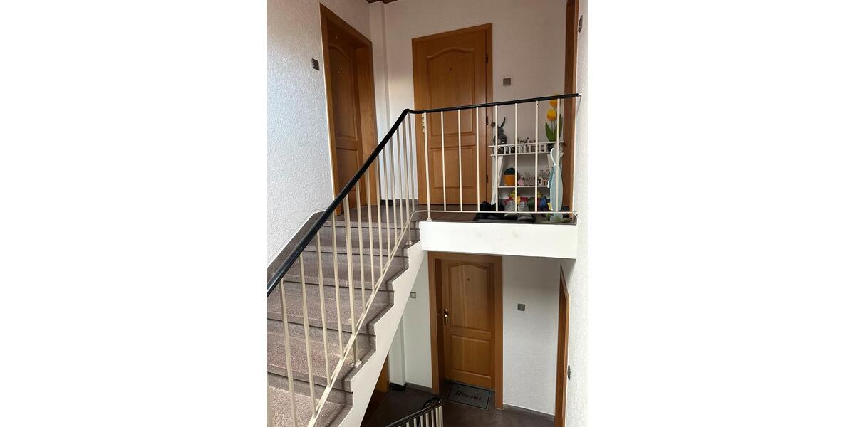 Dachgeschoßwohnung Ennepetal - 3 Zimmer, 86 m&sup2;, 600&euro; | Angebot:25718268