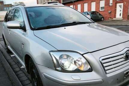 Toyota Avensis 219.000 km 1.200 &euro; Unna 59425