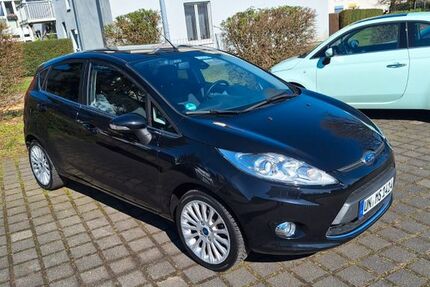 Ford Fiesta 60.500 km 4.900 &euro; Bergkamen 59192