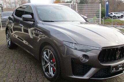 Maserati Levante 62.500 km 51.950 &euro; Schwerte 58239