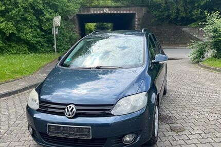 VW Golf 207.000 km 2.499 &euro; Wetter Ruhr 58300