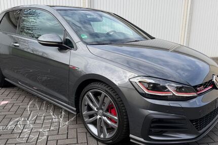 VW Golf 74.500 km 22.490 &euro; Dortmund 44339