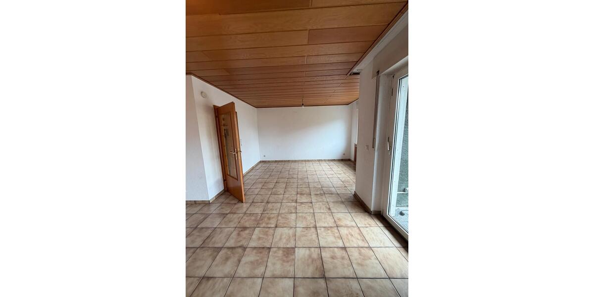 Doppelhaushälfte Bergkamen - 5.5 Zimmer, 94 m&sup2;, 1.090&euro; | Angebot:25982312