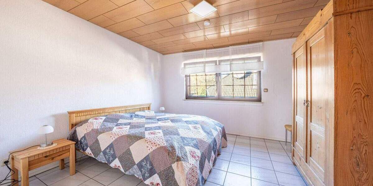 Einfamilienhaus Iserlohn Dröschede - 6 Zimmer, 230 m&sup2;, 489.000&euro; | Angebot:25777906