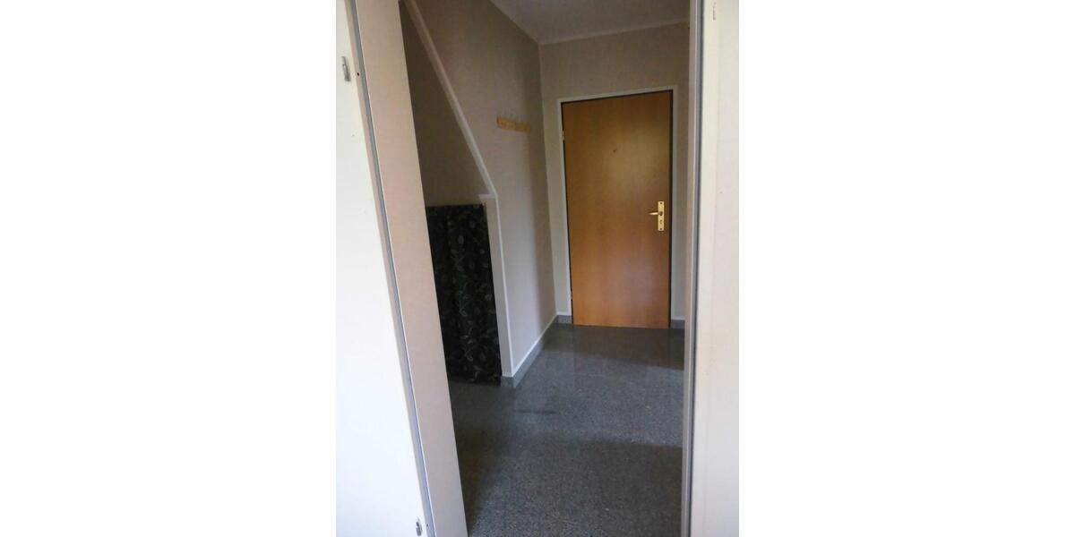 Dachgeschoßwohnung Dortmund Huckarde - 2.5 Zimmer, 50 m&sup2;, 400&euro; | Angebot:26522737