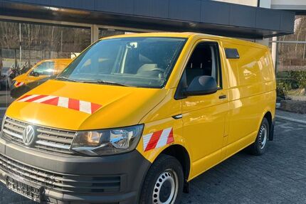 VW T6 Transporter 250.600 km 10.800 &euro; Finnentrop 57413