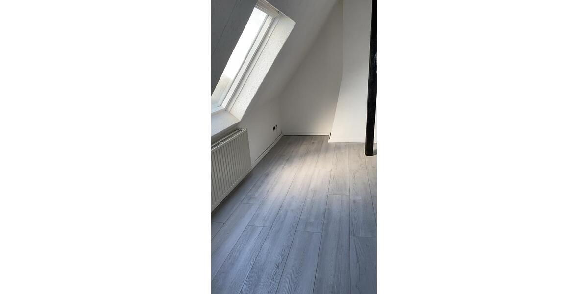 Dachgeschoßwohnung Lüdenscheid Othlinghausen - 3 Zimmer, 580&euro; | Angebot:21651950