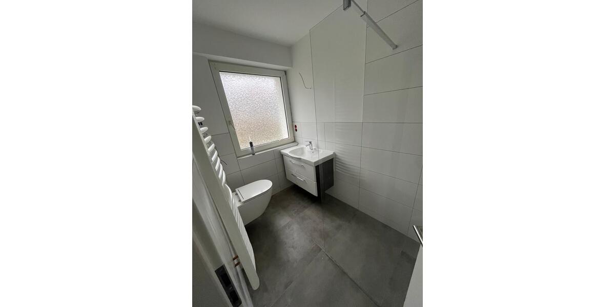 Erdgeschoßwohnung Werl - 4 Zimmer, 96 m&sup2;, 920&euro; | Angebot:26007103
