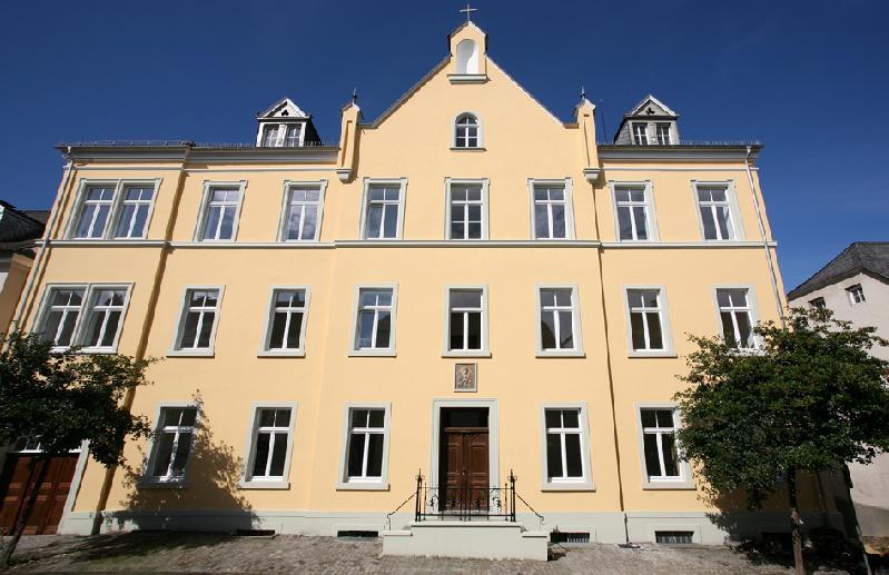 Etagenwohnung Arnsberg Obereimer - 2 Zimmer, 67 m&sup2;, 400&euro; | Angebot:26645571