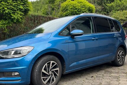 VW Touran 108.500 km 13.950 &euro; Hemer 58675