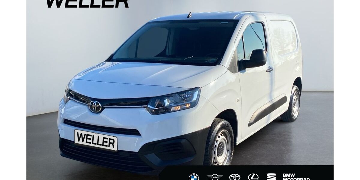 Toyota Proace City 41.604 km 17.970 &euro; Dortmund 44143
