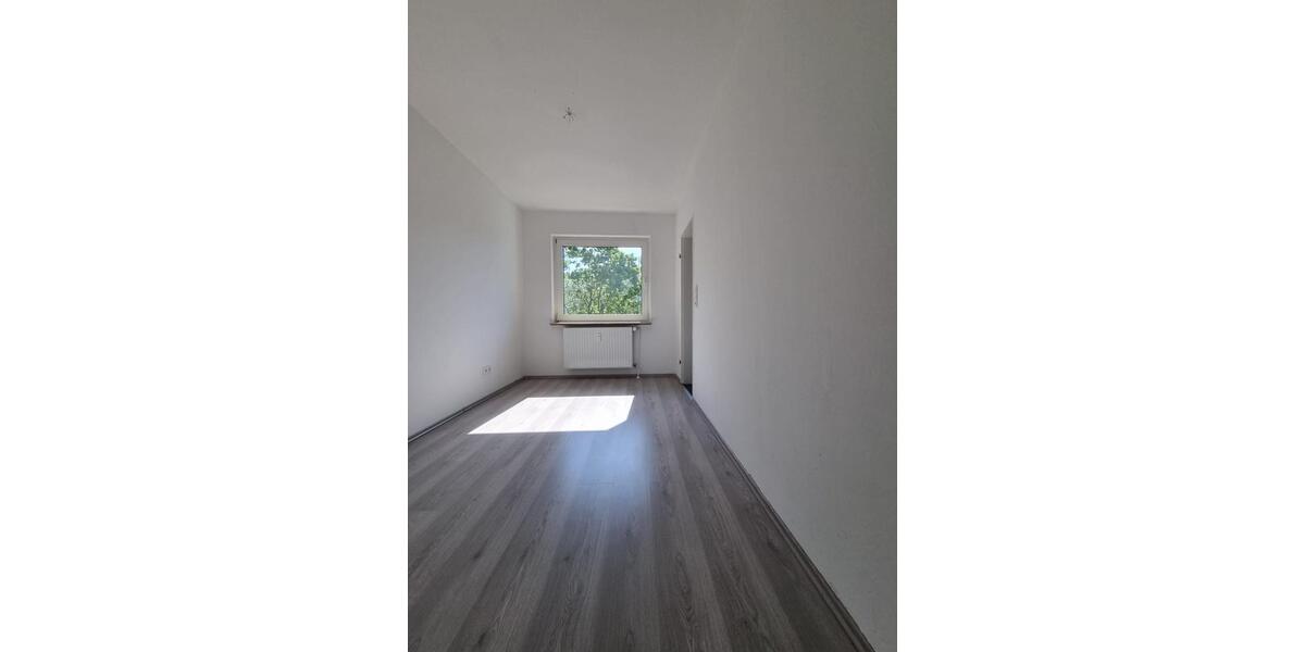 Etagenwohnung Bergkamen - 3 Zimmer, 84 m&sup2;, 739&euro; | Angebot:25232130