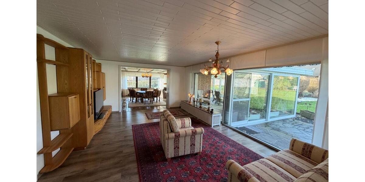 Bungalow Werl - 6 Zimmer, 185 m&sup2;, 1.480&euro; | Angebot:25840045