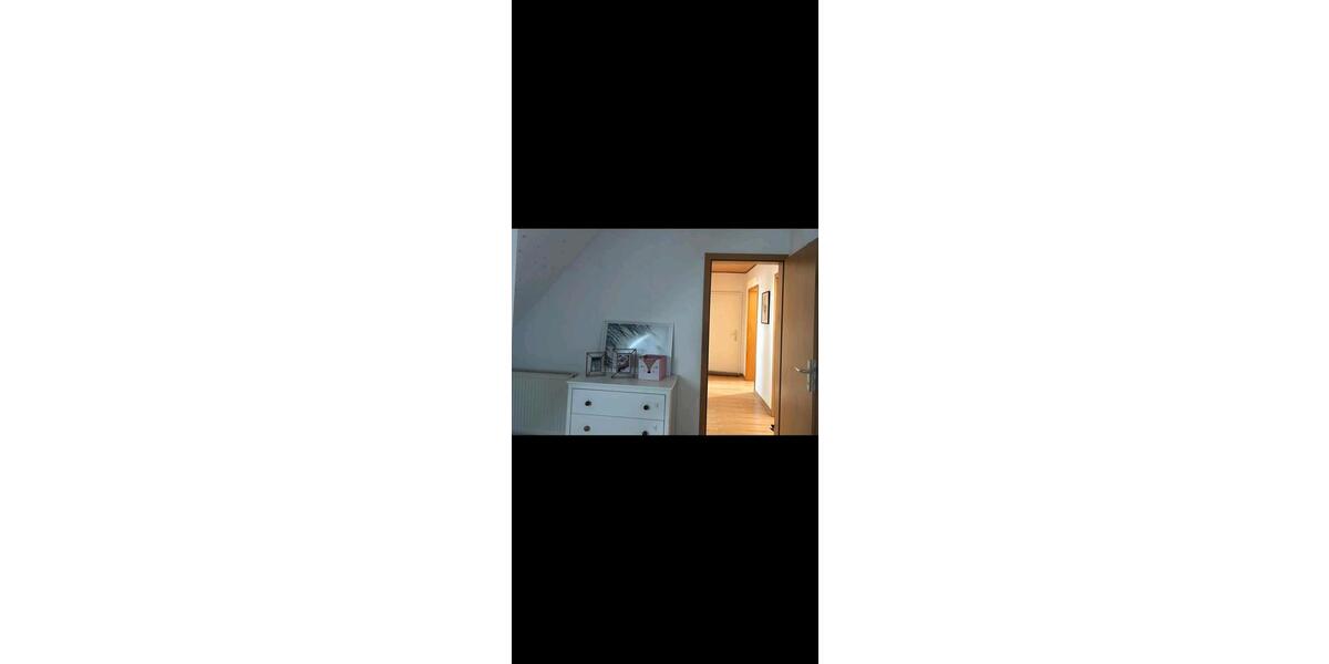 Dachgeschoßwohnung Dortmund Hombruch - 3 Zimmer, 60 m&sup2;, 400&euro; | Angebot:26577526