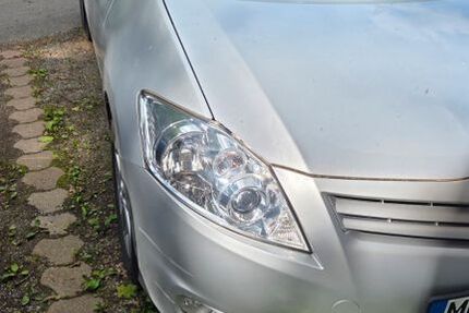 Toyota Auris 56.500 km 8.450 &euro; Plettenberg 58840