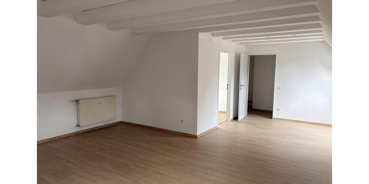 Dachgeschoßwohnung Gevelsberg - 1 Zimmer, 55 m&sup2;, 380&euro; | Angebot:25323321