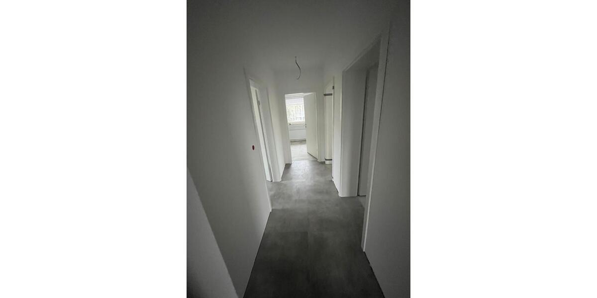 Erdgeschoßwohnung Werl - 4 Zimmer, 96 m&sup2;, 920&euro; | Angebot:26007103