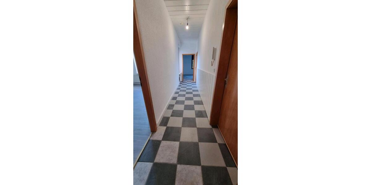 Etagenwohnung Iserlohn - 3 Zimmer, 75 m&sup2;, 590&euro; | Angebot:25957361