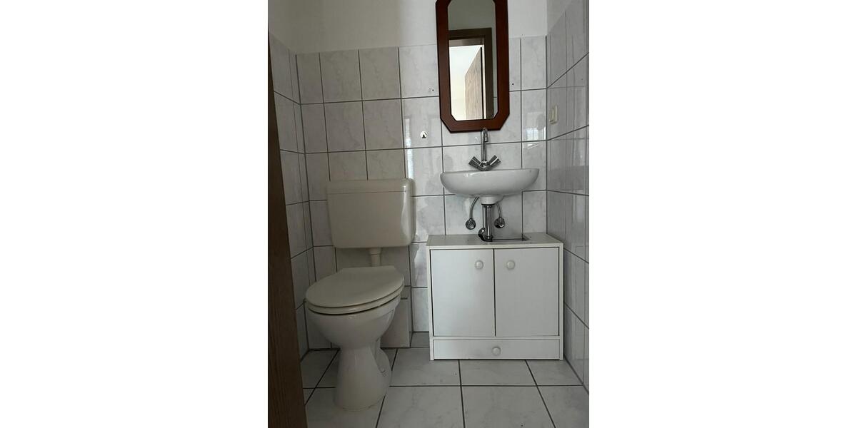 Dachgeschoßwohnung Werdohl - 3 Zimmer, 69 m&sup2;, 450&euro; | Angebot:25570064