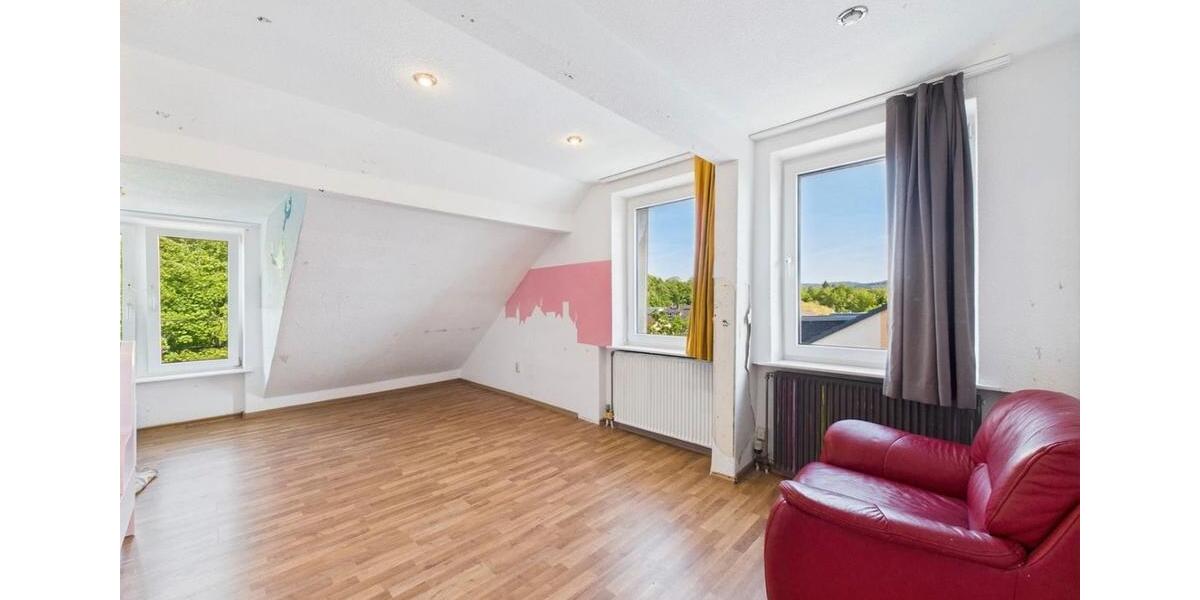 Dachgeschoßwohnung Hagen Hagen-Nord - 4 Zimmer, 90 m&sup2;, 990&euro; | Angebot:24878533