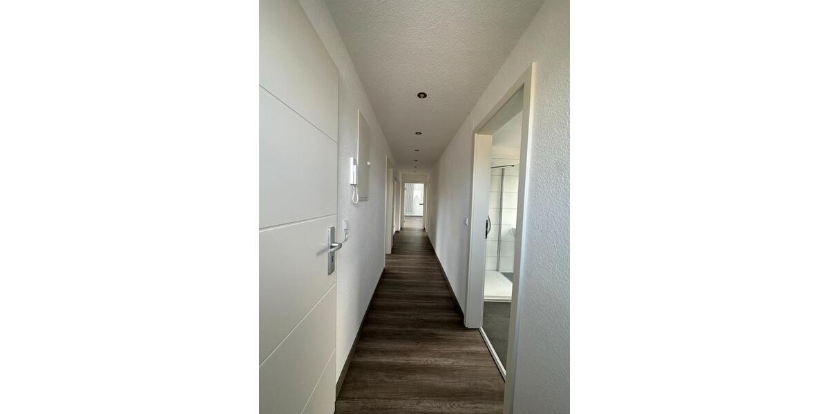 Dachgeschoßwohnung Iserlohn - 2.5 Zimmer, 80 m&sup2;, 796&euro; | Angebot:26717399