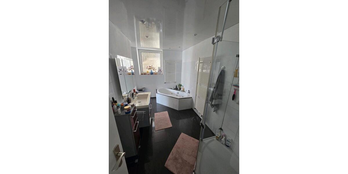 Einfamilienhaus Altena - 7 Zimmer, 160 m&sup2;, 1.200&euro; | Angebot:26610644