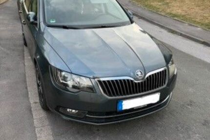 Skoda Superb 150.000 km 12.000 &euro; Iserlohn 58640