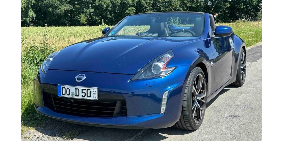 Nissan 370Z 63.300 km 28.999 &euro; Dortmund 44265