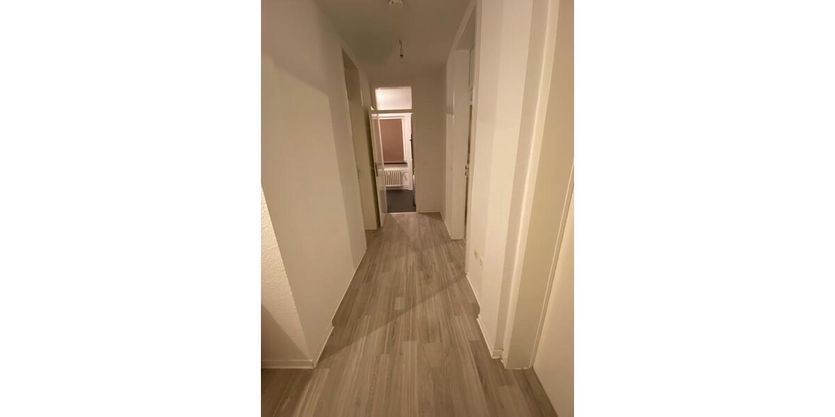 Erdgeschoßwohnung Werdohl - 3 Zimmer, 73 m&sup2;, 692&euro; | Angebot:25562394