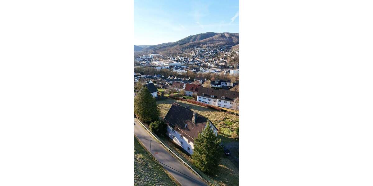 Bauernhaus, Landhaus Plettenberg - 9 Zimmer, 226 m&sup2;, 349.900&euro; | Angebot:25737270