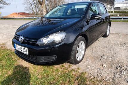 VW Golf 89.000 km 4.990 &euro; Schalksmühle 58579