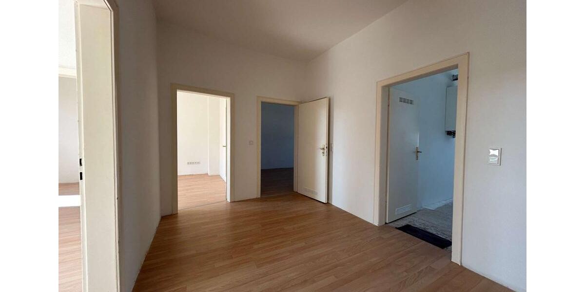 Etagenwohnung Dortmund Innenstadt West - 4 Zimmer, 90 m&sup2;, 1.200&euro; | Angebot:25974850