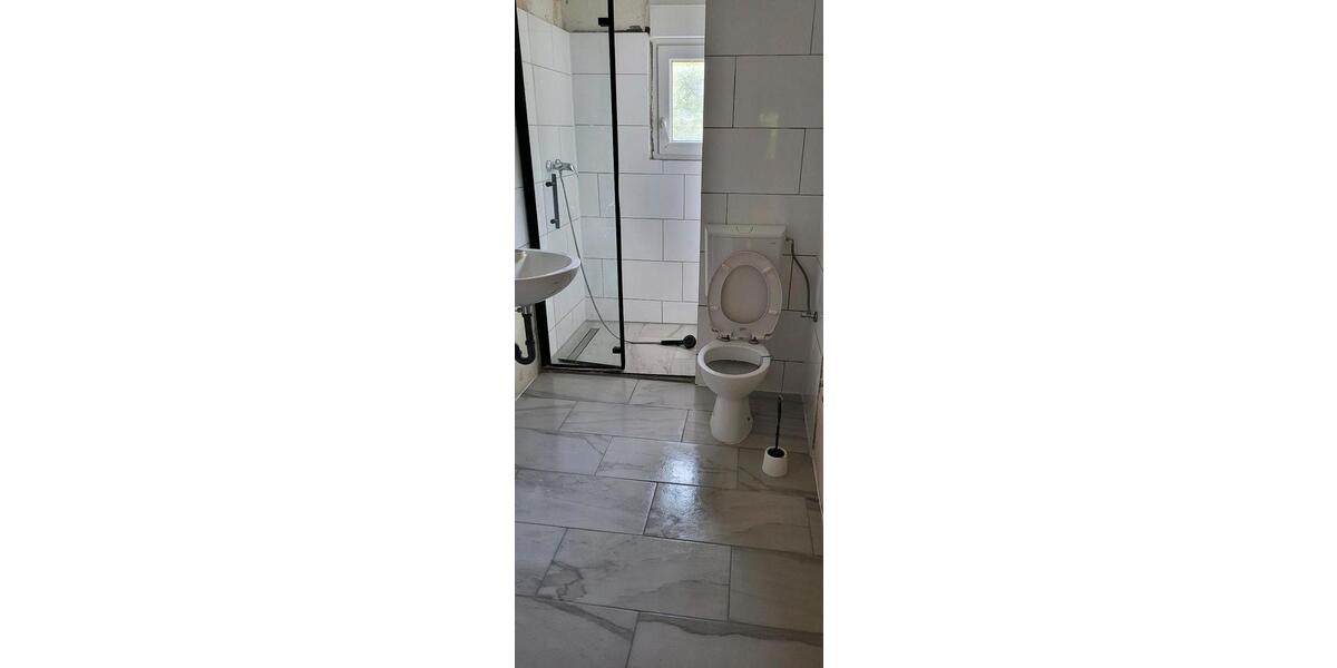 Etagenwohnung Werdohl - 3 Zimmer, 70 m&sup2;, 450&euro; | Angebot:26577993