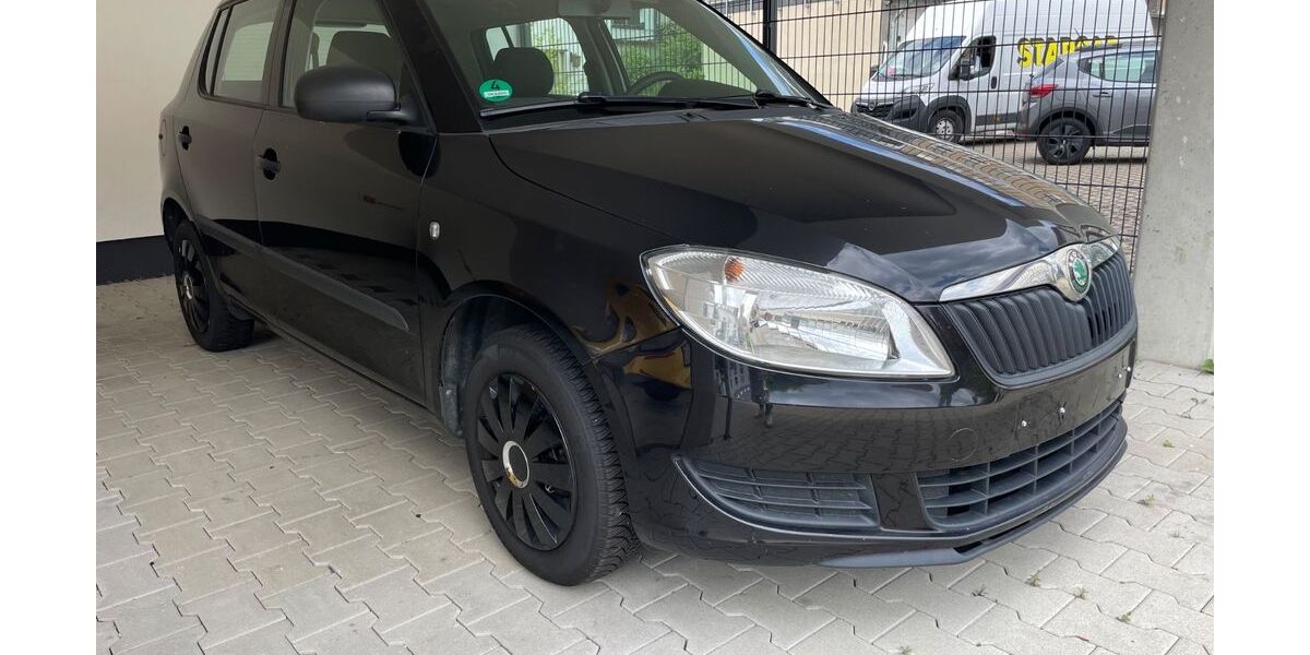 Skoda Fabia 150.000 km 2.700 &euro; Dortmund 44287