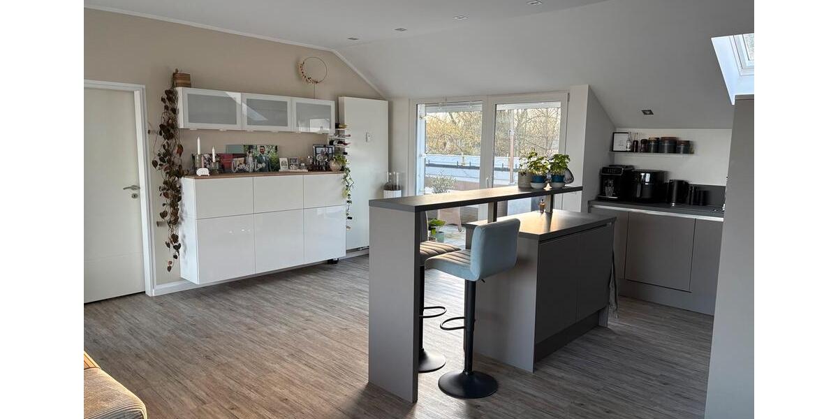 Dachgeschoßwohnung Schwerte - 3 Zimmer, 90 m&sup2;, 279.000&euro; | Angebot:25182102