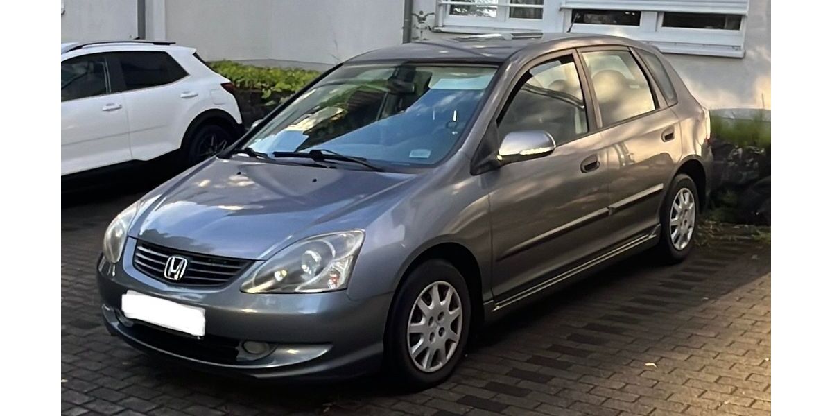 Honda Civic 150.000 km 2.000 &euro; Hemer 58675