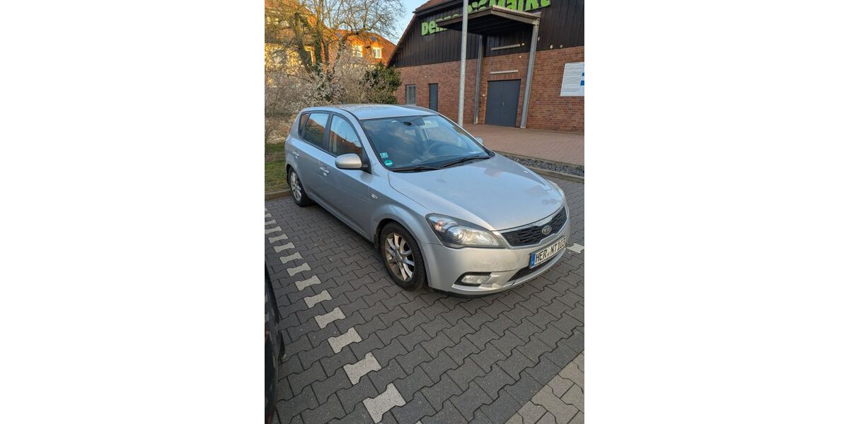 Kia ceed Sportswagon 513.000 km 1.990 &euro; Bergkamen 59192