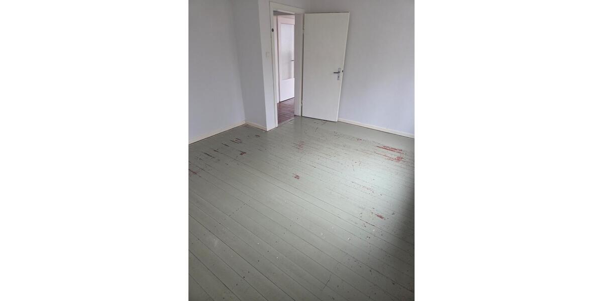 Etagenwohnung Werdohl - 3 Zimmer, 61 m&sup2;, 305&euro; | Angebot:24590505