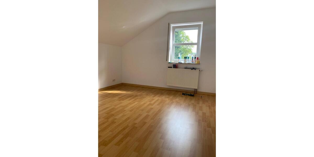 Dachgeschoßwohnung Arnsberg Obereimer - 3 Zimmer, 82 m&sup2;, 640&euro; | Angebot:24854734