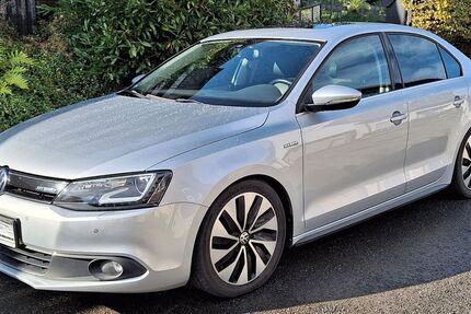 VW Jetta 170.500 km 10.599 &euro; Hemer 58675