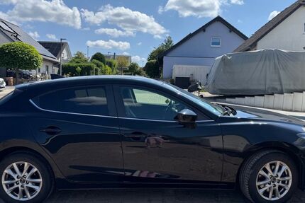 Mazda 3 78.500 km 14.900 &euro; Breckerfeld 58339