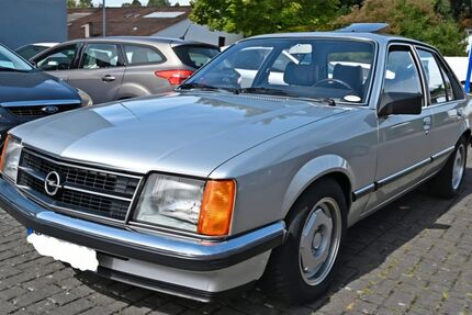 Opel Commodore 8.700 km 6.990 &euro; Plettenberg 58840