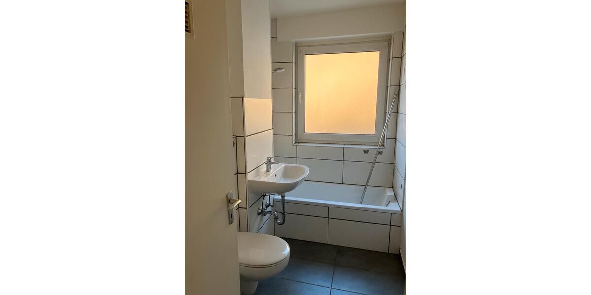 Etagenwohnung Iserlohn Sümmern - 3 Zimmer, 70 m&sup2;, 520&euro; | Angebot:25179111