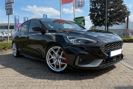 Ford Focus 162.000 km 14.250 &euro; Holzwickede 59439